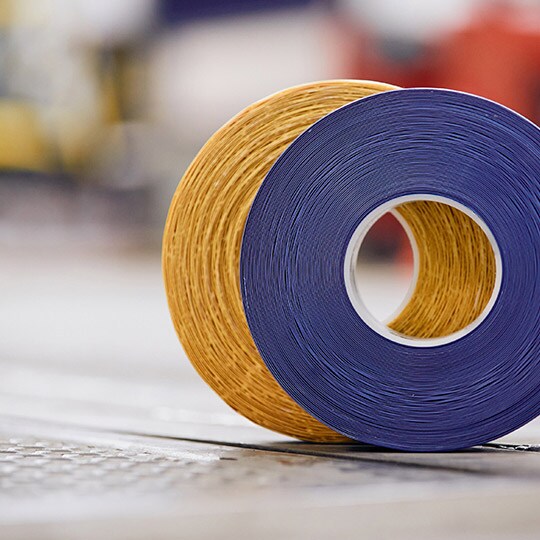 3M™ Extra Starkes Bodenmarkierungsband 971